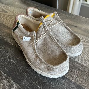 Brand new never worn slip on men’s